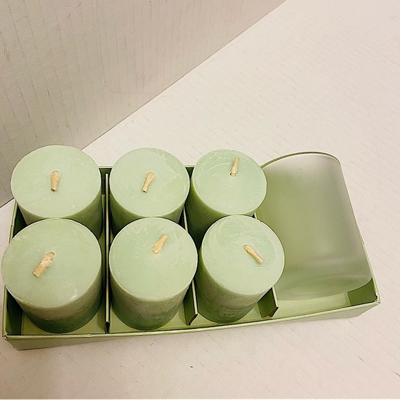 The White Barn Candle Company Real Essence Cucumber Melon 6 Scented Votives - Picture 3 of 4